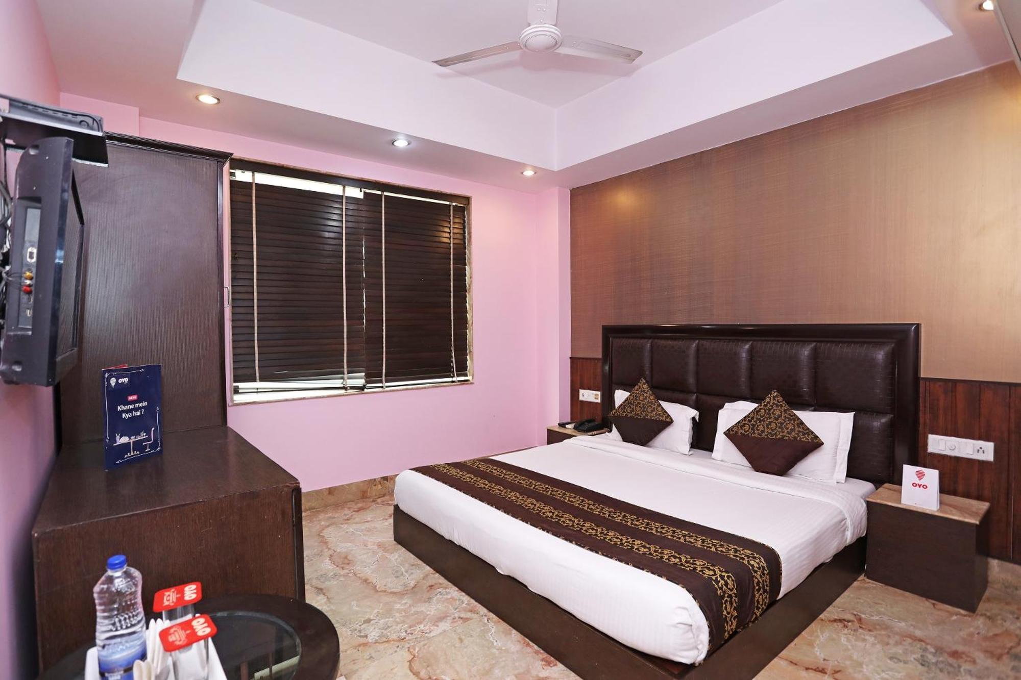 Oyo Hotel Vedas Heritage Delhi  Extérieur photo