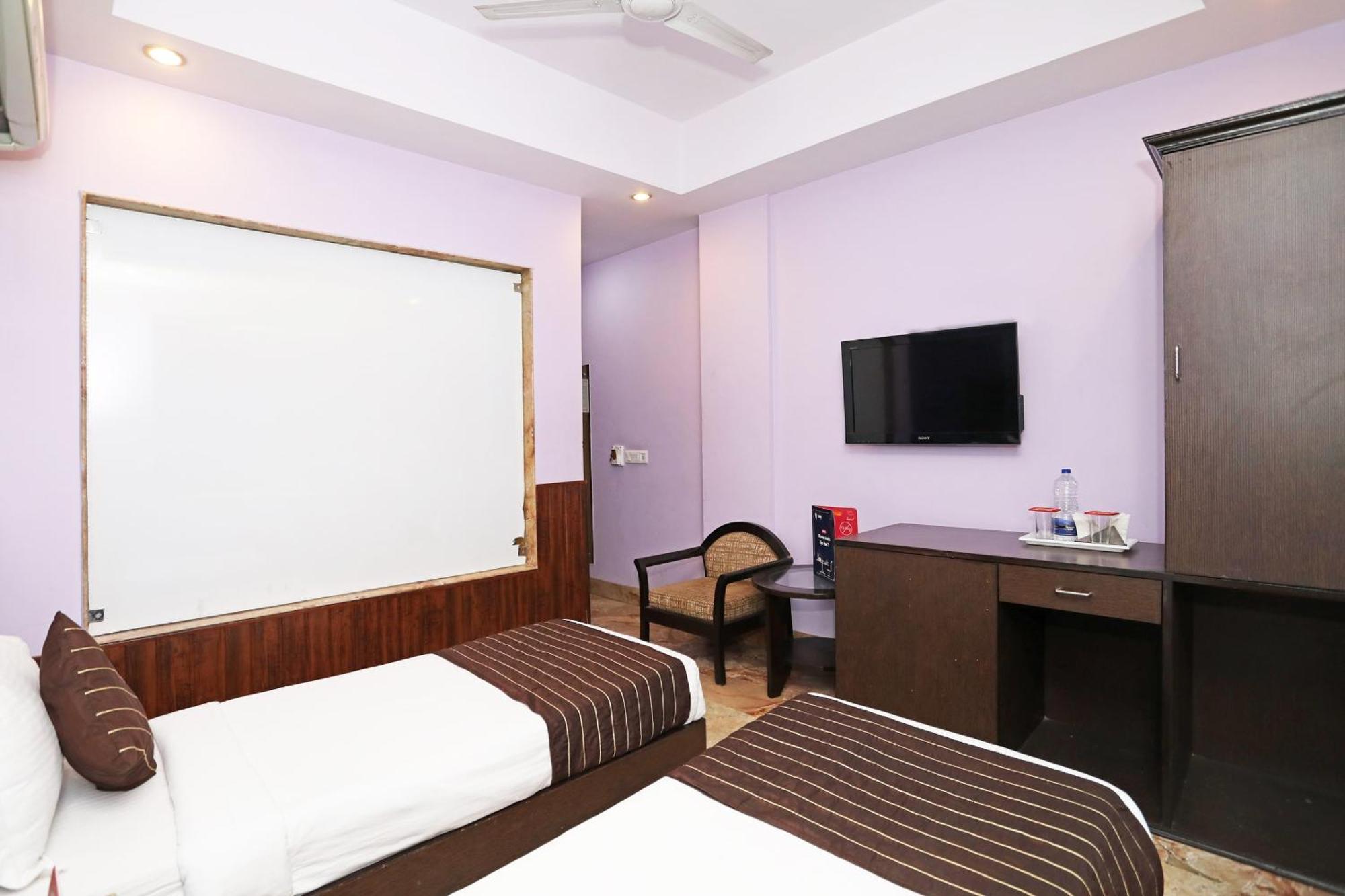 Oyo Hotel Vedas Heritage Delhi  Extérieur photo